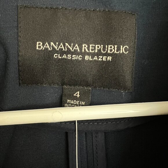 NWT Banana Republic Classic-Fit Ponte Contrast-Collar Blazer Size 4 - Picture 7 of 12